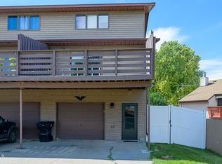 922 E Owens Ave APT 8, Bismarck, ND 58501