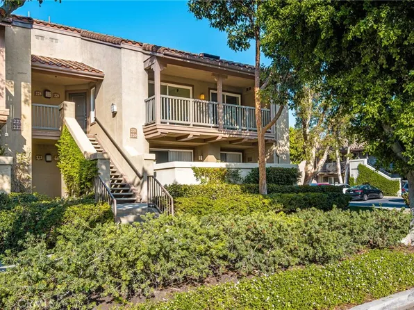 2800 Keller Dr APT 221, Tustin, CA 92782