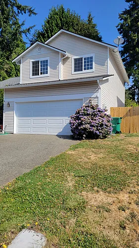 9519 17th Pl NE Photo 1