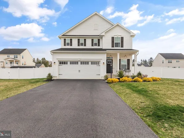 9 Ervin Dr, Shrewsbury, PA 17361