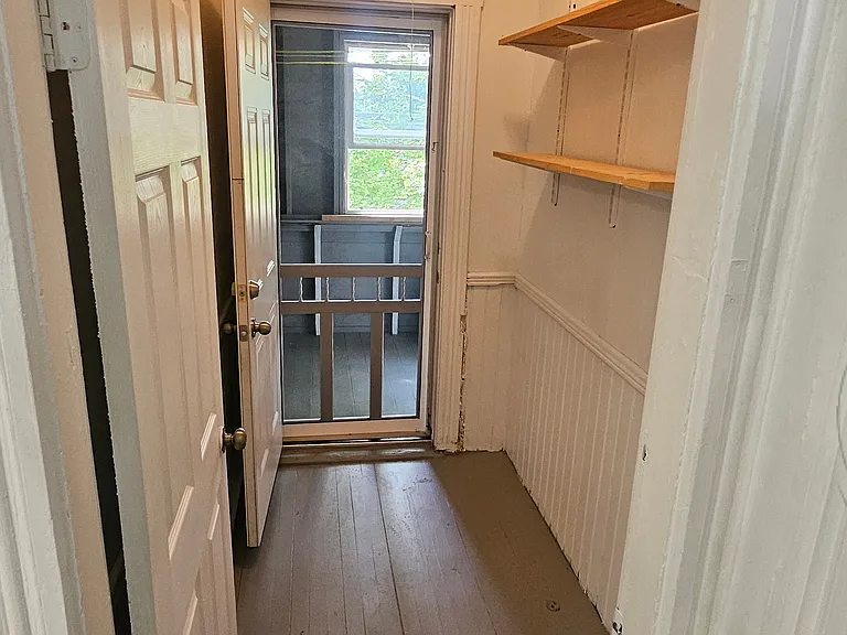 104 Rodney St #2 — Photo 8