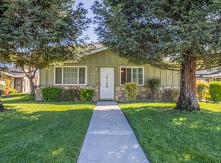 2237 Sylmar Ave APT 1, Clovis, CA 93612