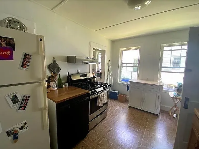 33 Brington Rd #1B — Photo 3