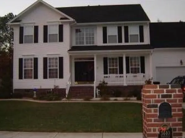 3440 Foxfield Dr, Chesapeake, VA 23323