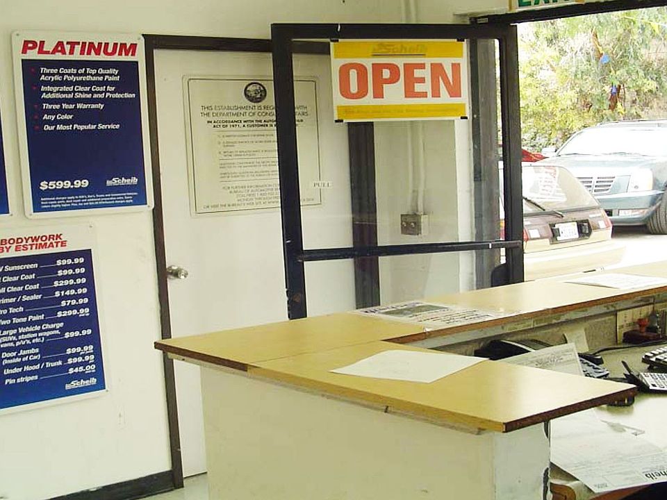 2nd image of 5416 Santa Monica Blvd