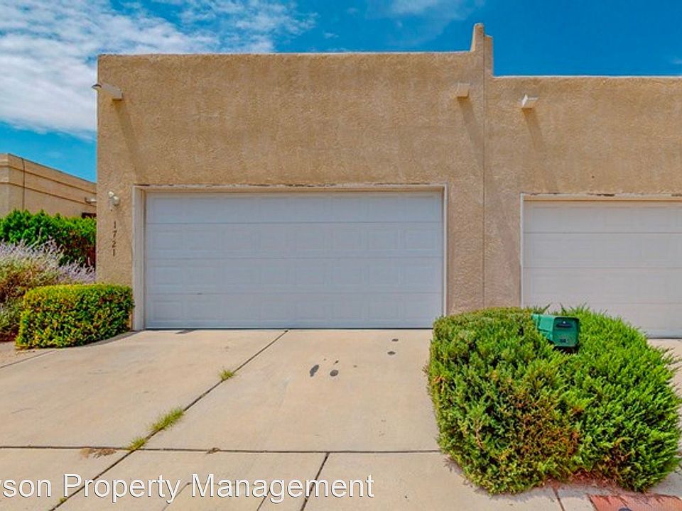 1st image of 1721 Cliffside Dr NW