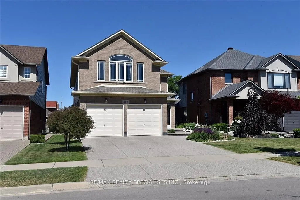 4 bed, $3,600 — Photo 2