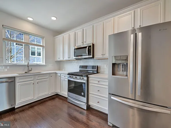 2732 Wessex Cir, Hanover, MD 21076