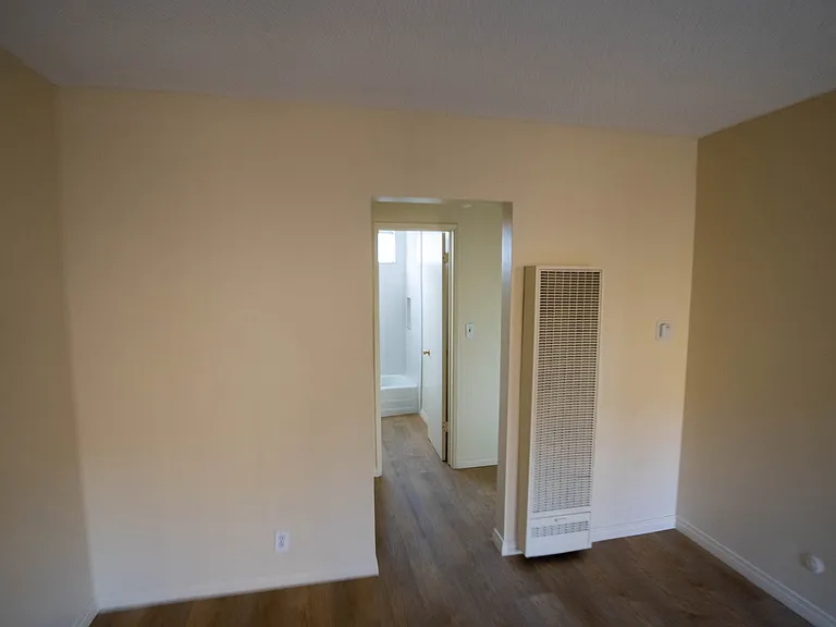 1941 Orchard Ave #3 — Photo 6