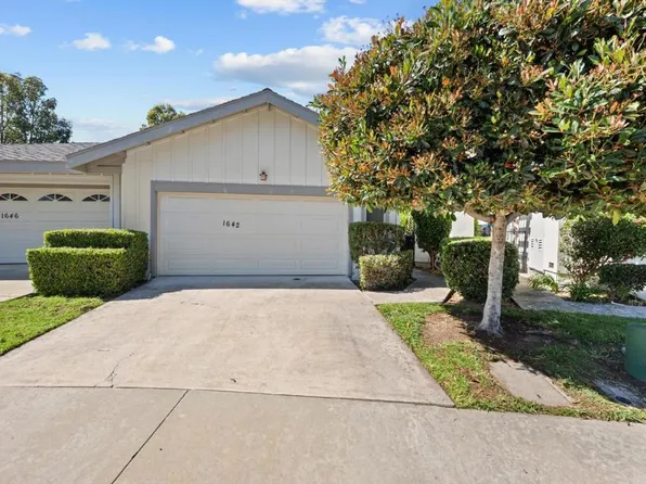 1642 Via Barlovento, San Marcos, CA 92078