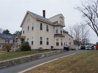9 Highland St, Hudson, NH 03051