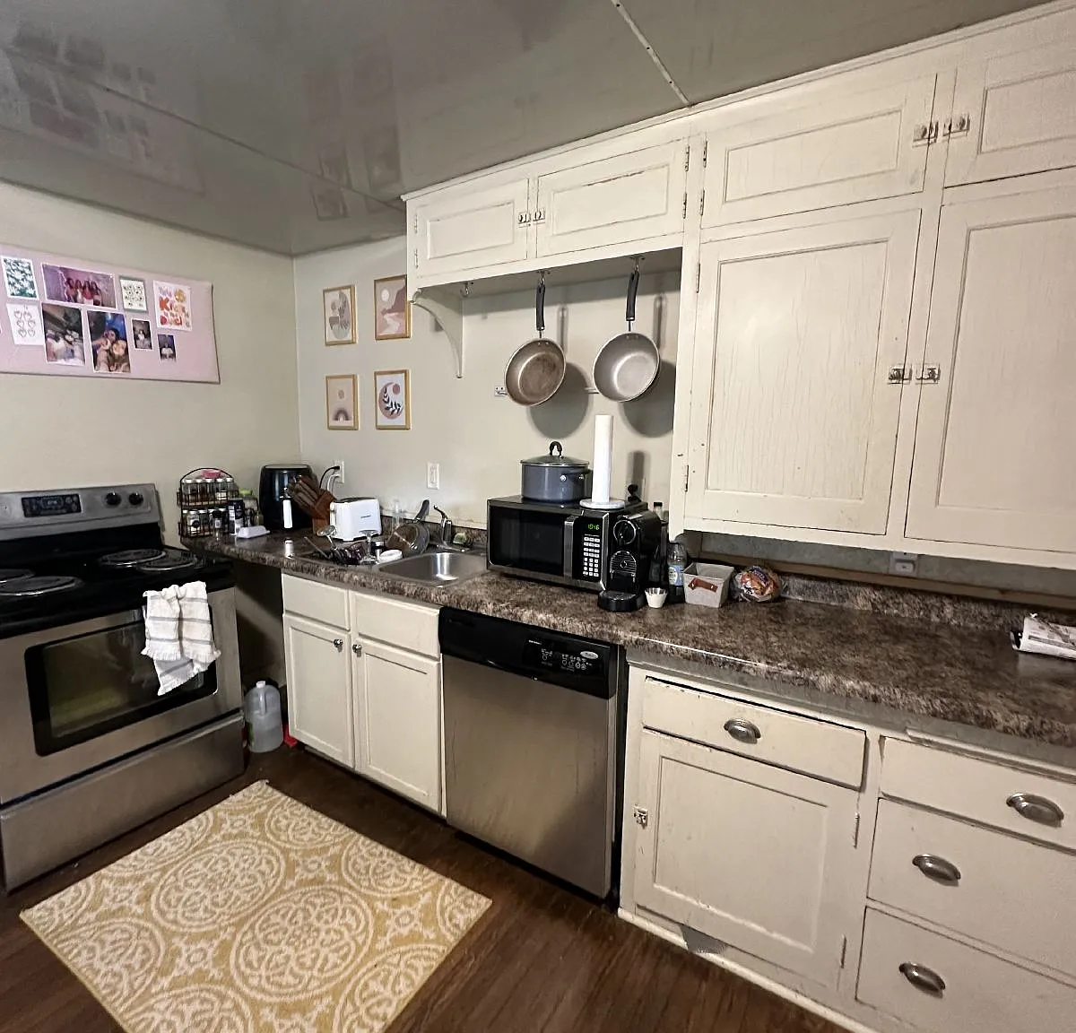 4 bed, 2.0 bath, 1958 sqft, $475 — Photo 2