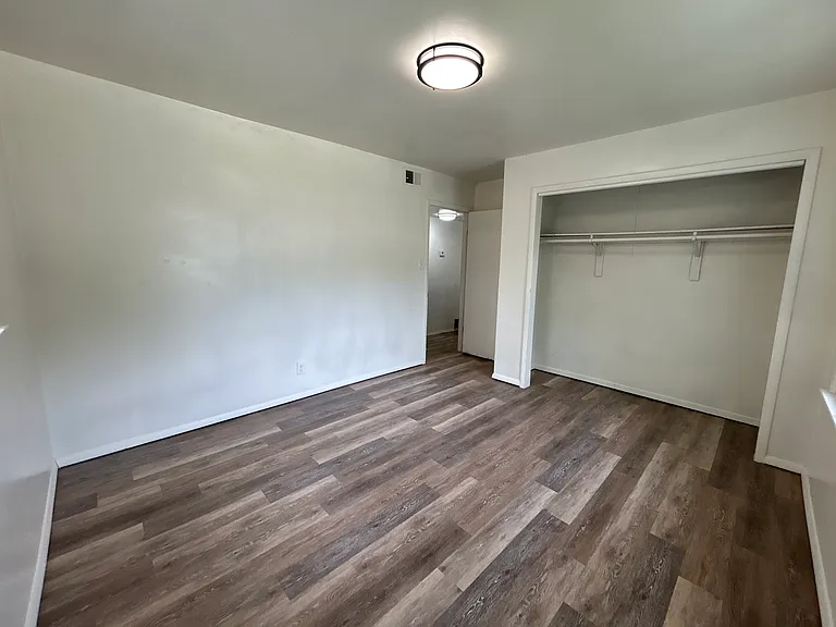 700 S Lexington St #A — Photo 7