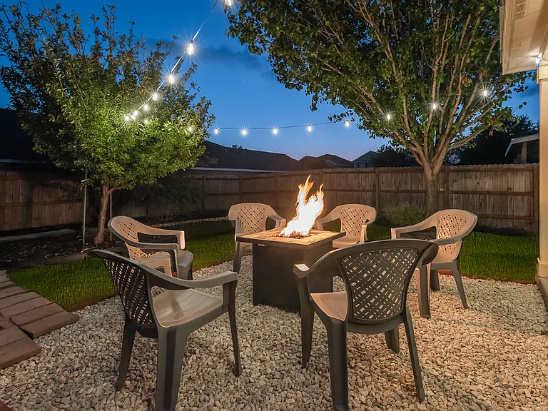 6222 Pepperdine Bay — Photo 23