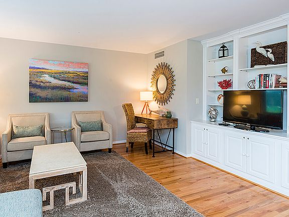 3rd image of 1378 Dunlin Ct