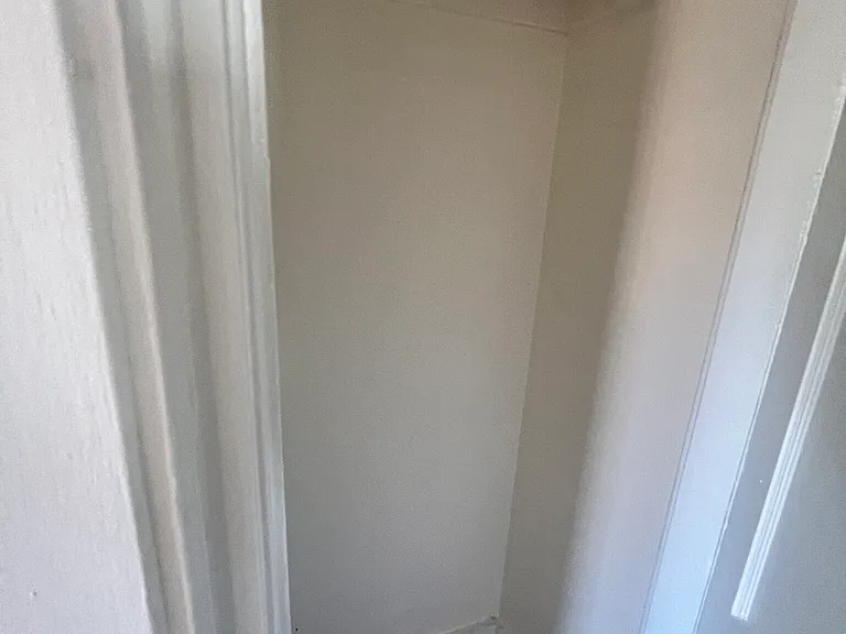 131-135 Washington St #28 — Photo 12
