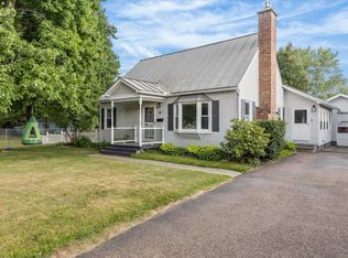 14 West St, Essex Junction, VT 05452