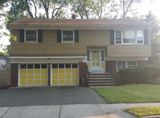 406 Aldene Rd, Roselle, NJ 07203