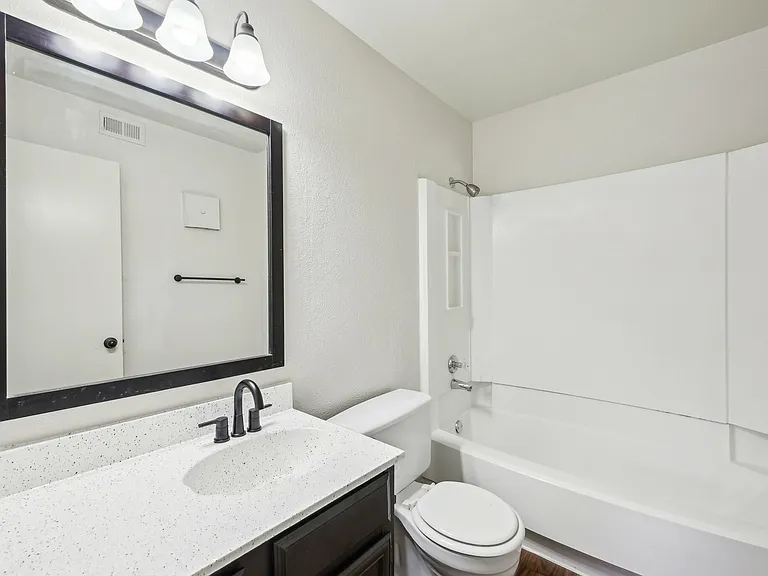 40-web-or-mls-4047 Childress Ave 4133204 Mesquite-1804-015