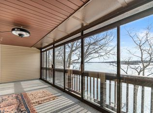 730 Cliffs Dr APT 303-A, Ypsilanti, MI 48198