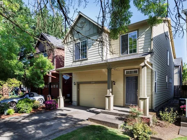 249 NW Mandi St, Hillsboro, OR 97124