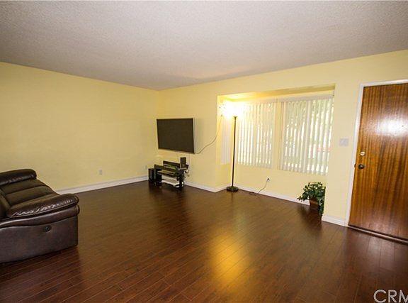 2nd image of 9870 Karmont Ave