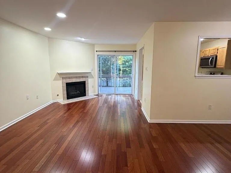 37 Mindy Dr — Photo 6