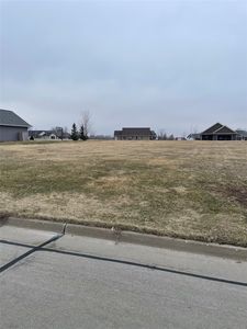 2021 Jewel Dr, Grinnell, IA, 50112