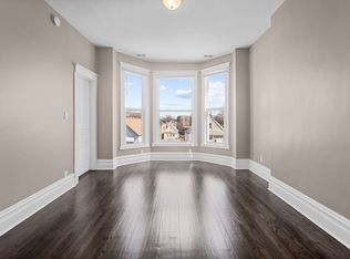 9710 S Avenue L #3, Chicago, IL 60617
