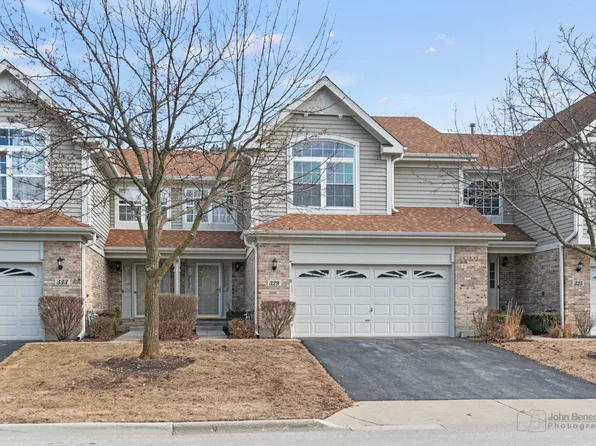 329 Bloomfield Ct, Vernon Hills, IL 60061