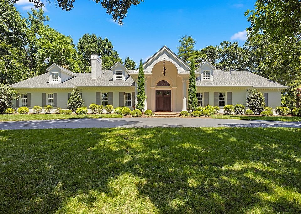 1st image of 11 Rauscher Dr