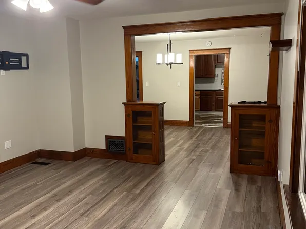 1204 Vine St Unit 1/2, Sandusky, OH 44870