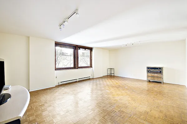 Rented by Stribling | media 16