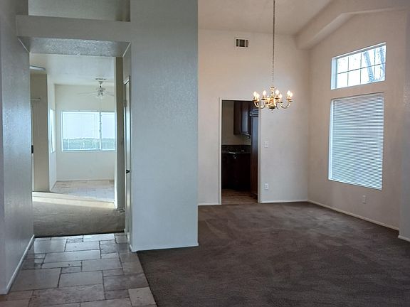 4th image of 13001 San Miguel St