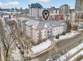 Mckay Manor, Edmonton, AB T5K 2Y5