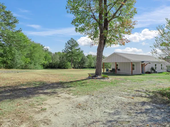 838 W Quitman St, Emory, TX 75440