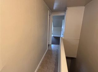 1068 Seneca St APT 4, Fountain Hill, PA 18015