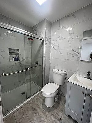 4th image of 535 6th Ave APT 2R