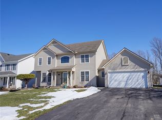 440 Old Country Rd, Rochester, NY 14612