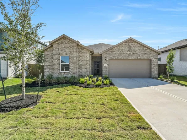 320 Goldeneye Duck Dr, Waller, TX 77484