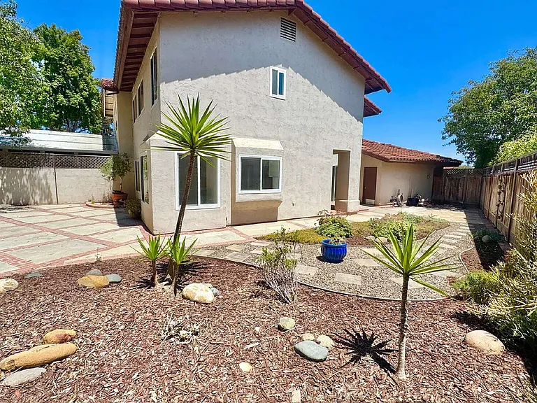12587 Montellano Ter — Photo 23