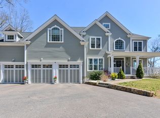 3 Ammidon Rd, Mendon, MA 01756