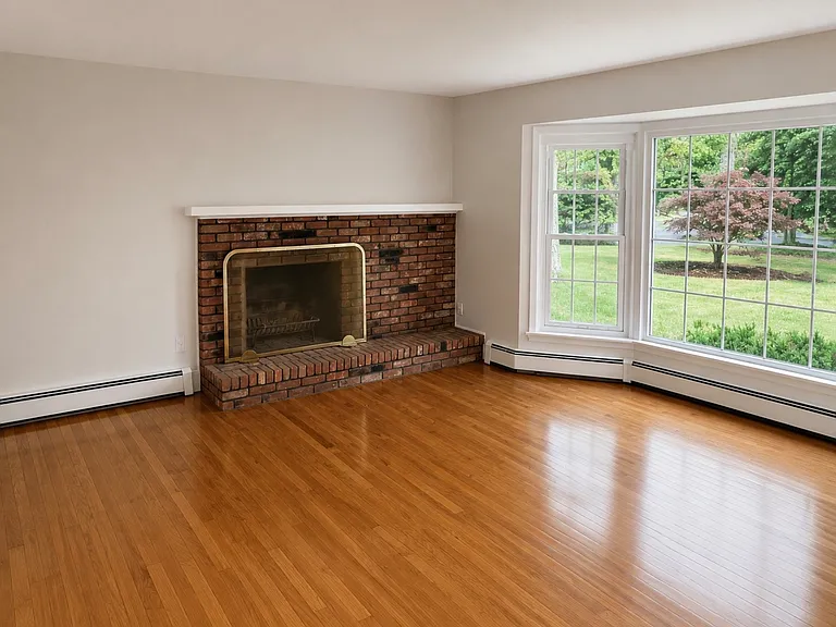 6 Holly Ln — Photo 3