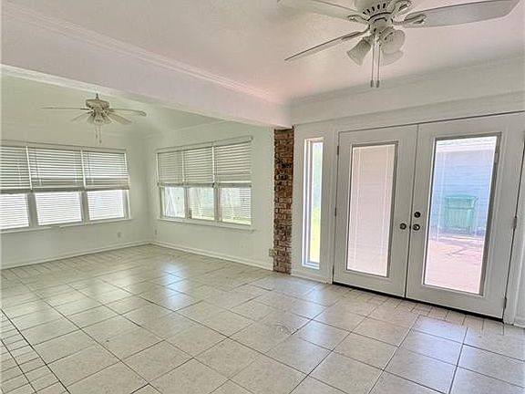 5th image of 214 Devon Rd