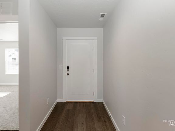 2nd image of 6822 W Dakota Creek Dr