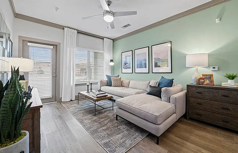 Canyon Springs Apartments — Photo 7
