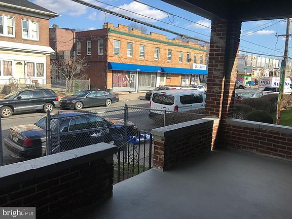 4th image of 514 W Fisher Ave