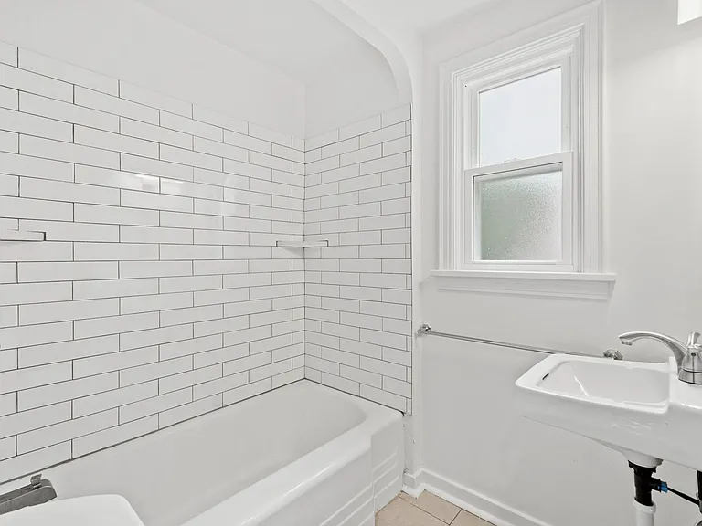 274 Idlewood Rd — Photo 16