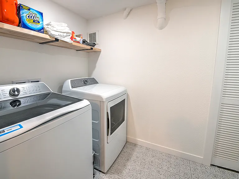 5901 NW Cherry St — Photo 14