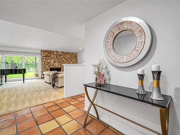 4th image of 4600 Cerro Verde Pl